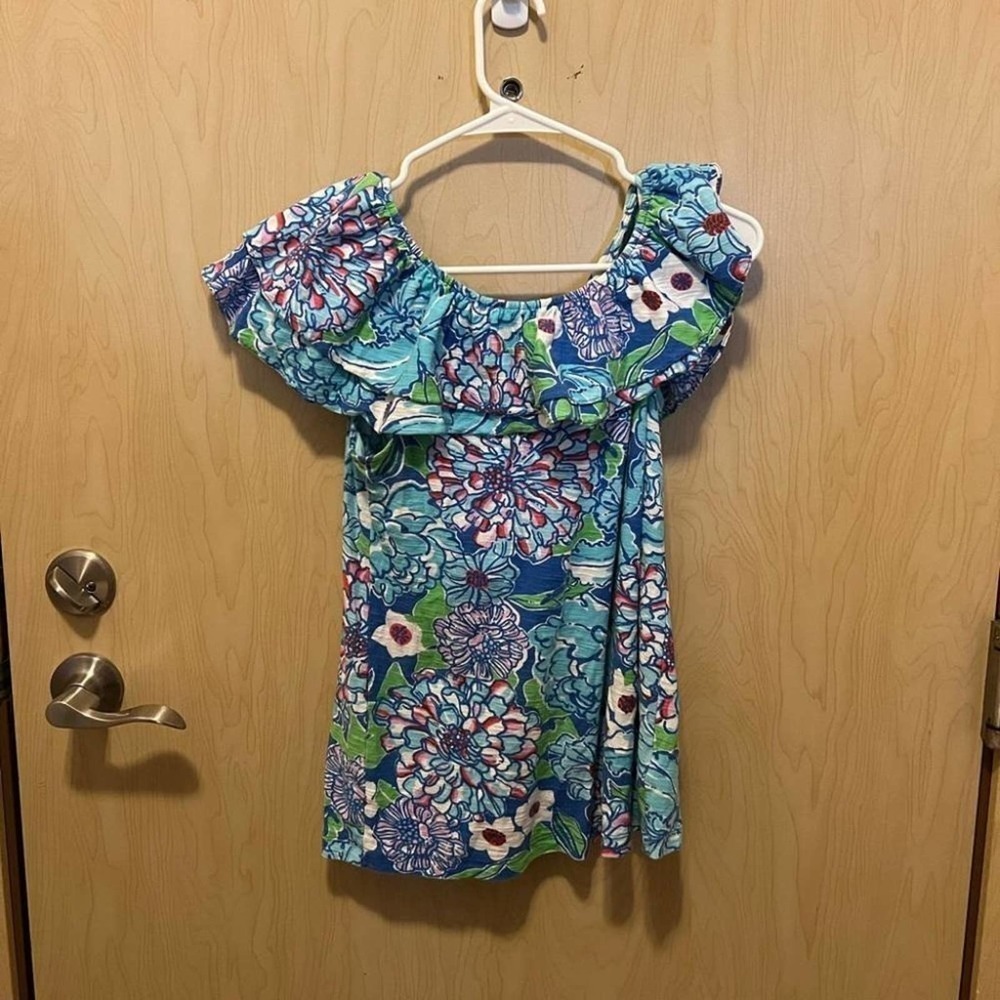 Lilly Pulitzer shirt